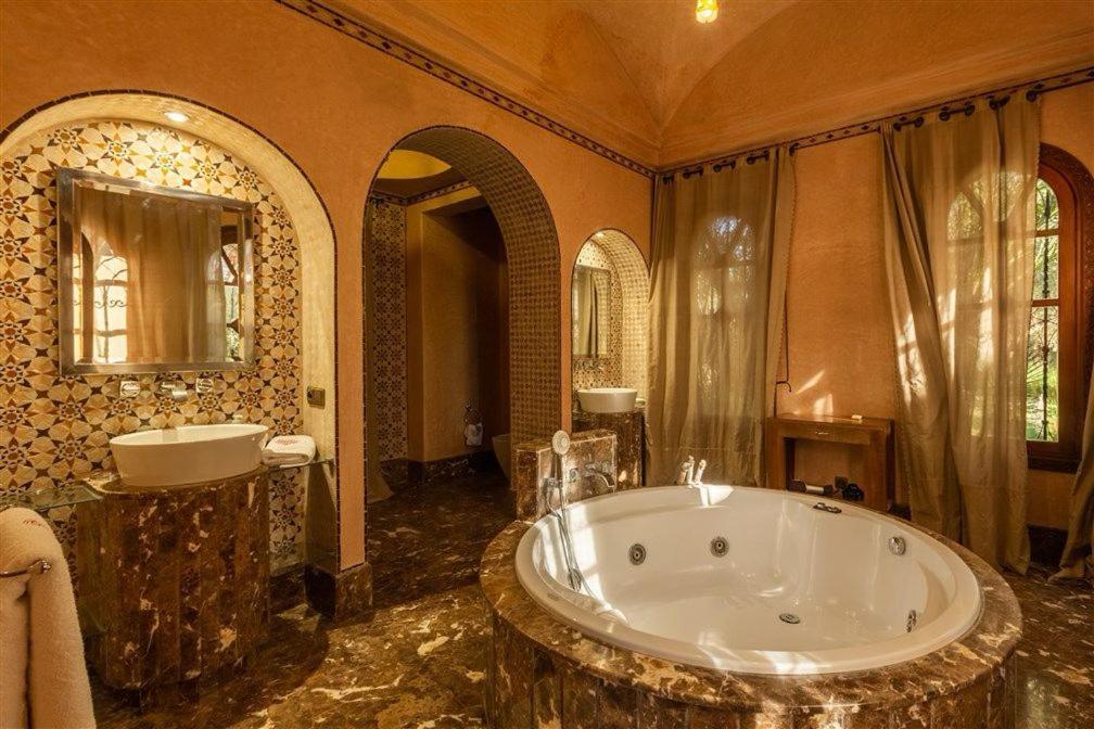 Palais Farah Hotell Marrakesh Eksteriør bilde